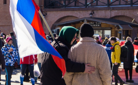 Россия является инерционным продолжением РСФСР, что усложняет национальное строительство Россия является инерционным продолжением РСФСР, что усложняет национальное строительство